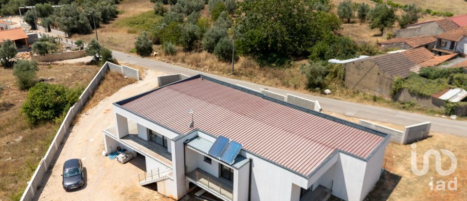 House T4 in São Miguel, Santa Eufémia e Rabaçal of 193 m²