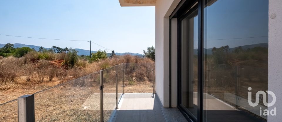 House T4 in São Miguel, Santa Eufémia e Rabaçal of 193 m²