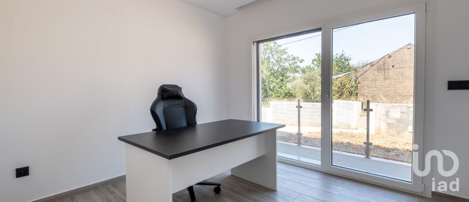 House T4 in São Miguel, Santa Eufémia e Rabaçal of 193 m²