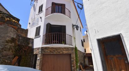 Maison de village T2 à Benfeita de 116 m²