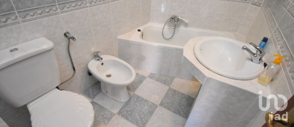 Casa de aldeia T2 em Benfeita de 116 m²