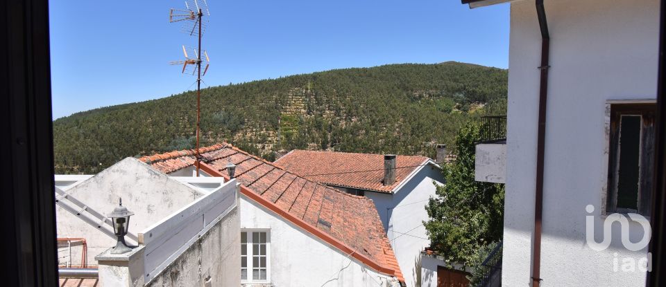 Casa de aldeia T2 em Benfeita de 116 m²