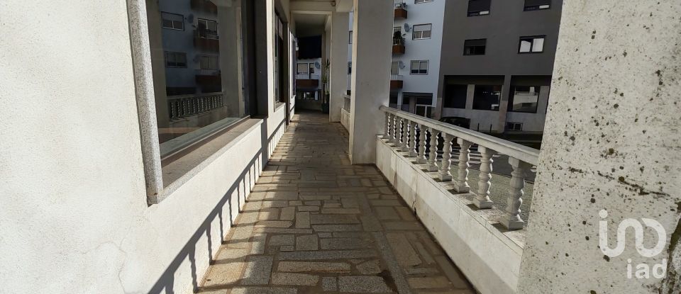 Shop / premises commercial in Proença-a-Nova e Peral of 61 m²