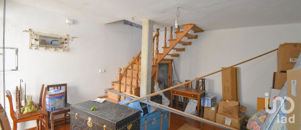 Maison de village T2 à Benfeita de 108 m²