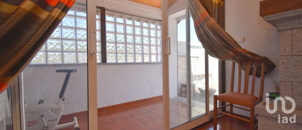 Maison de village T2 à Benfeita de 108 m²