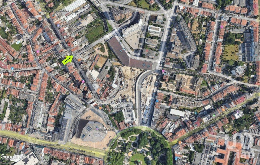 Boutique/Local commercial à Cedofeita, Santo Ildefonso, Sé, Miragaia, São Nicolau e Vitória de 151 m²