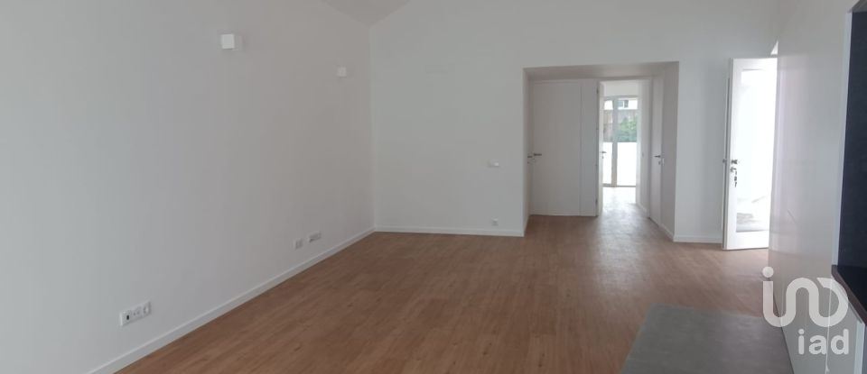Moradia T2 em Lourinhã e Atalaia de 84 m²