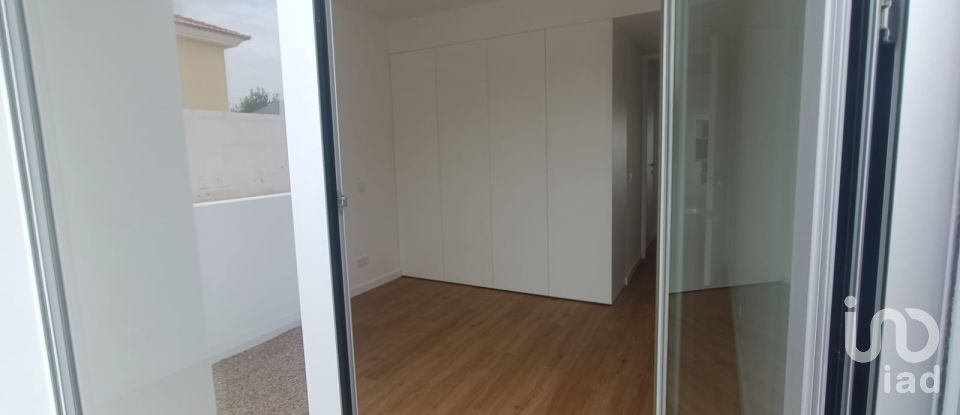 Moradia T2 em Lourinhã e Atalaia de 84 m²