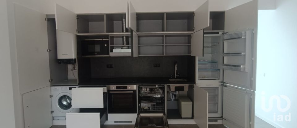 Moradia T2 em Lourinhã e Atalaia de 73 m²