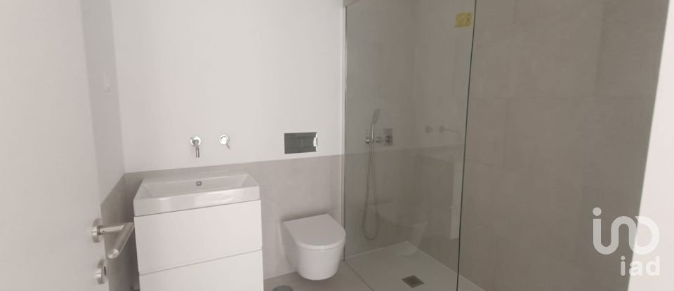 Moradia T2 em Lourinhã e Atalaia de 73 m²