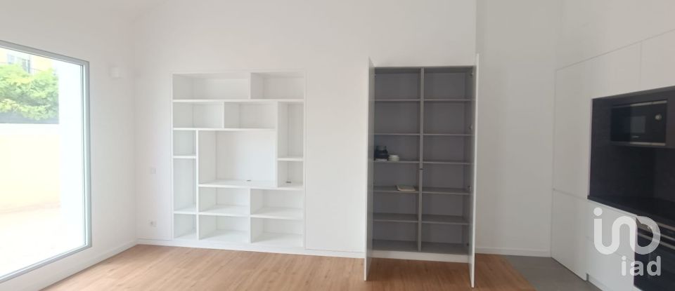 Moradia T2 em Lourinhã e Atalaia de 73 m²