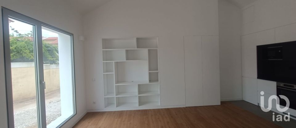 Moradia T2 em Lourinhã e Atalaia de 73 m²