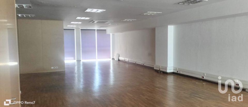 Loja / Estabelecimento Comercial em Bonfim de 197 m²