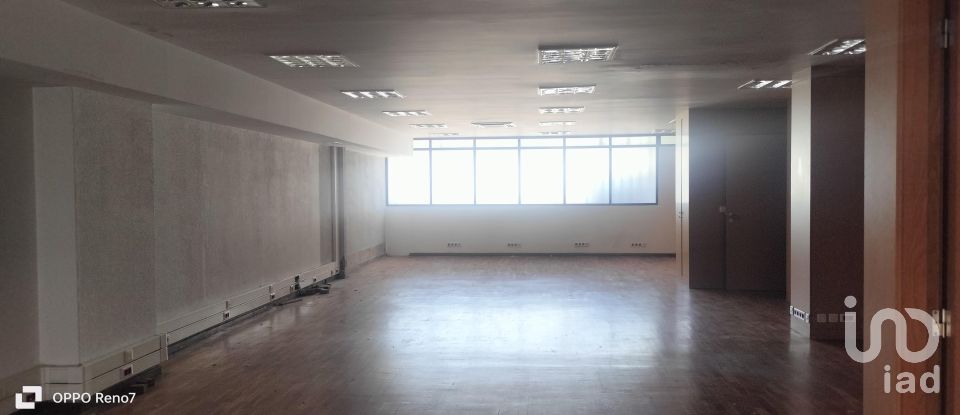 Loja / Estabelecimento Comercial em Bonfim de 197 m²