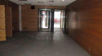Boutique/Local commercial à Paços de Ferreira de 220 m²