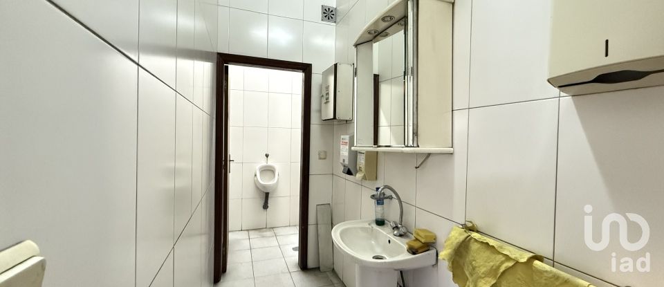 Armazém T0 em Oiã de 569 m²