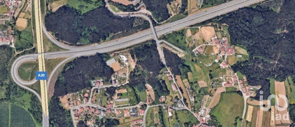 Land in Pedroso e Seixezelo of 462 m²