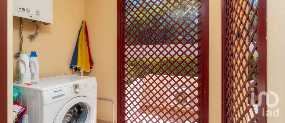 House T3 in Quarteira of 265 m²