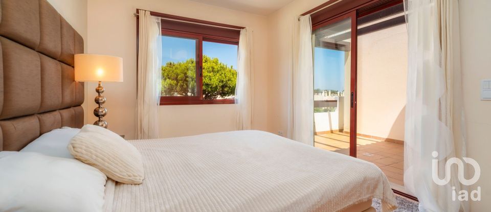 House T3 in Quarteira of 265 m²