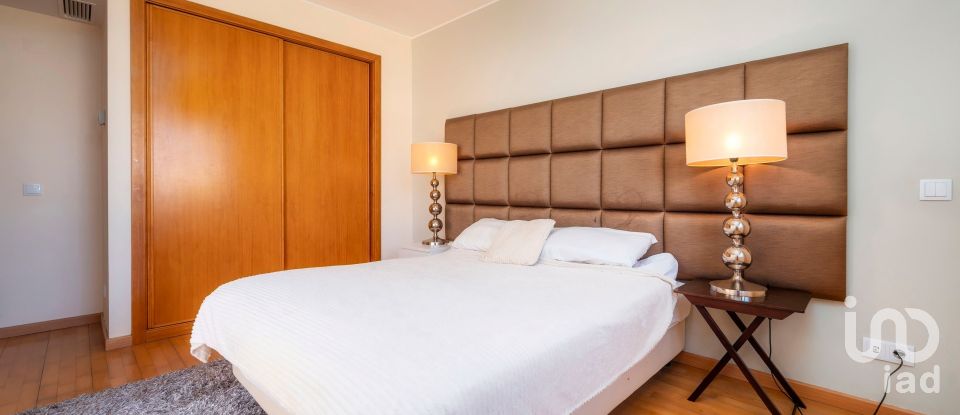 House T3 in Quarteira of 265 m²