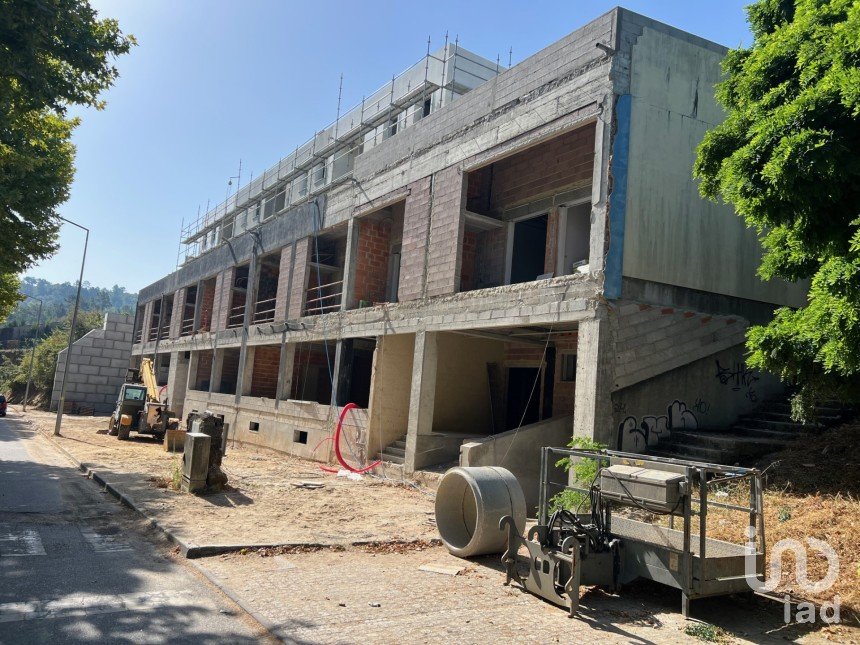 Apartamento T2 em São Pedro do Sul, Várzea e Baiões de 89 m²