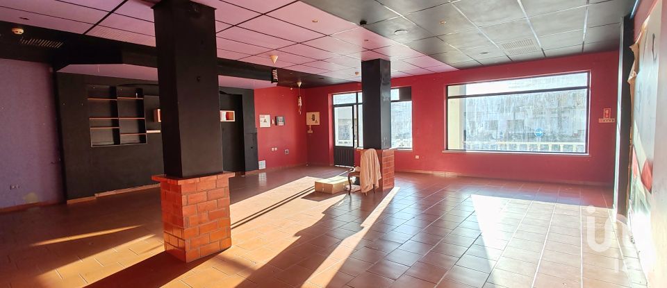 Boutique/Local commercial à Proença-a-Nova e Peral de 84 m²