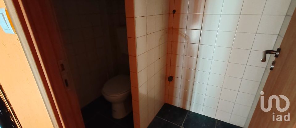 Boutique/Local commercial à Proença-a-Nova e Peral de 84 m²