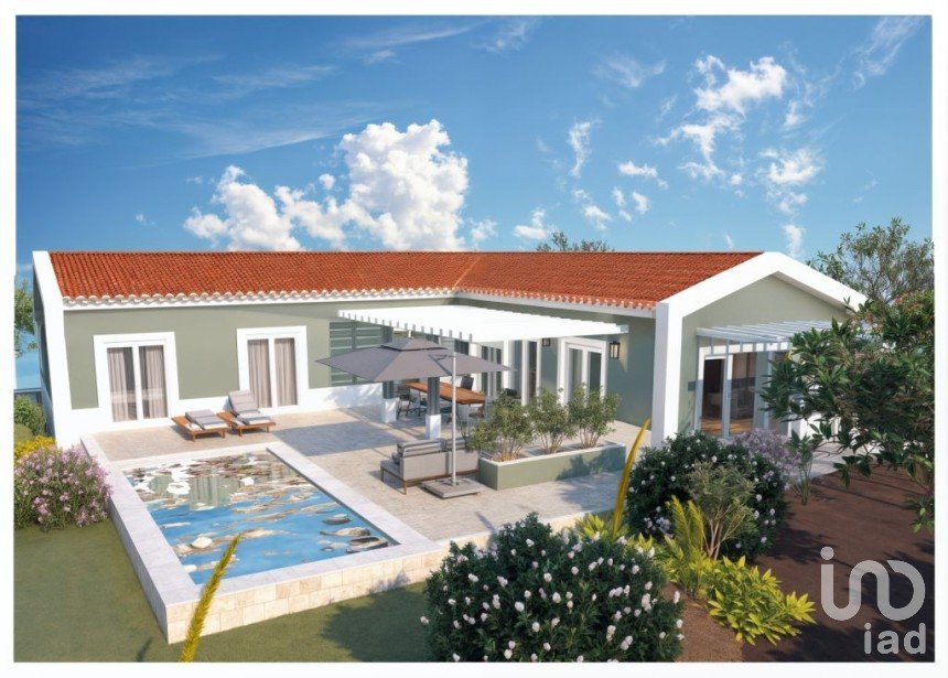 House T3 in Salir de Matos of 201 m²