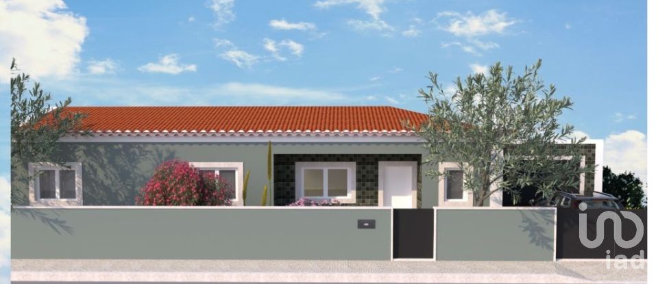 House T3 in Salir de Matos of 201 m²
