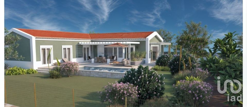 House T3 in Salir de Matos of 201 m²