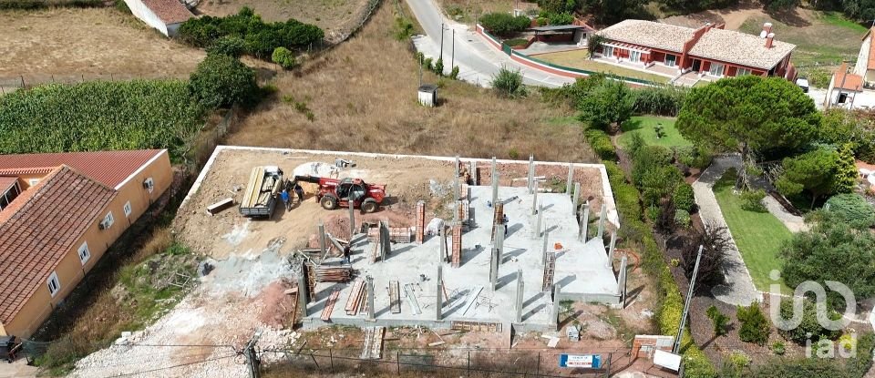 House T3 in Salir de Matos of 201 m²