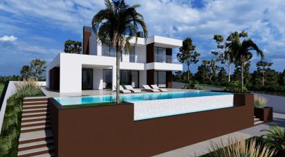 House T3 in Albufeira e Olhos de Água of 300 m²