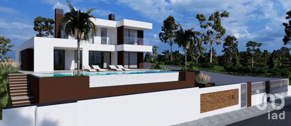 Moradia T3 em Albufeira e Olhos de Água de 300 m²