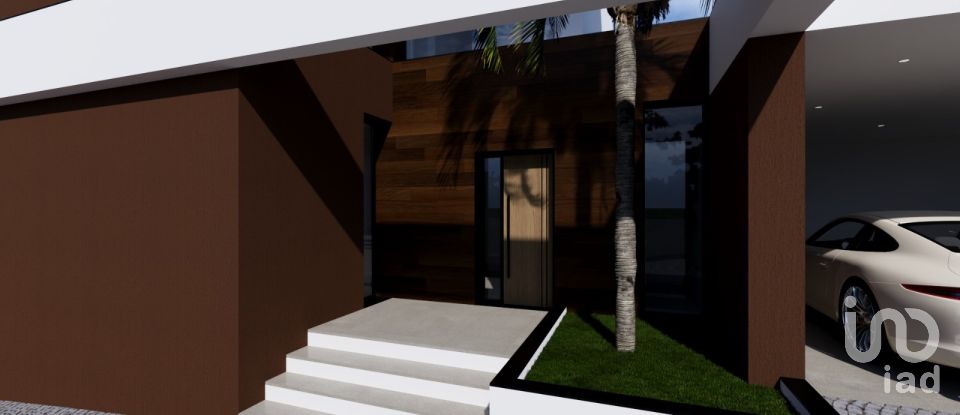 Moradia T3 em Albufeira e Olhos de Água de 300 m²