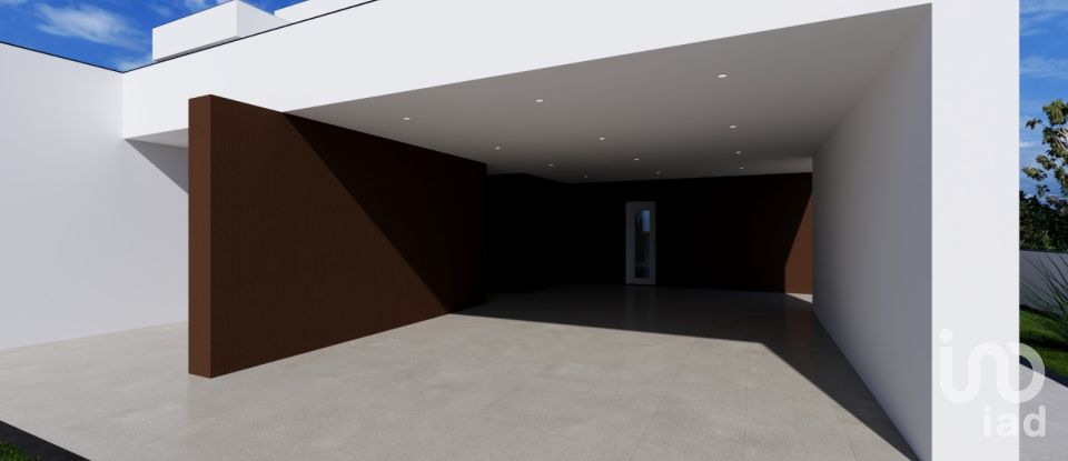 Moradia T3 em Albufeira e Olhos de Água de 300 m²