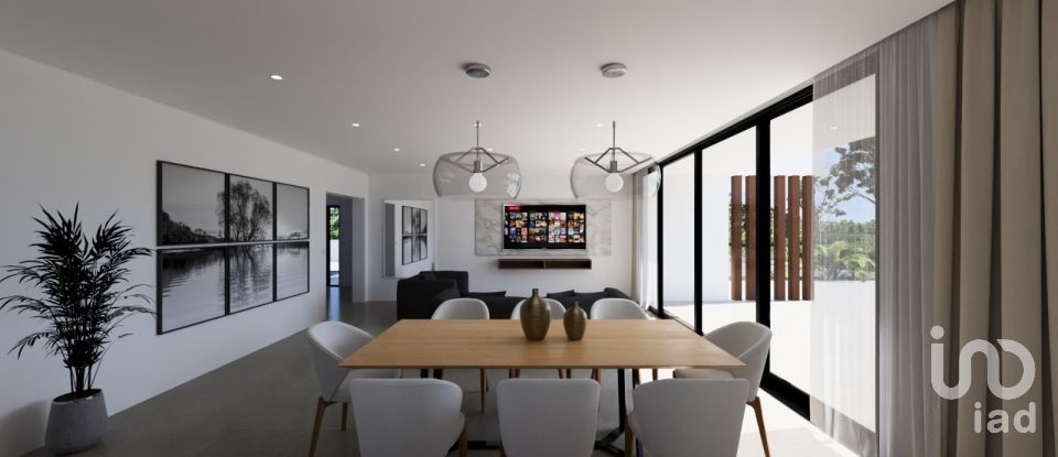 Moradia T3 em Albufeira e Olhos de Água de 300 m²