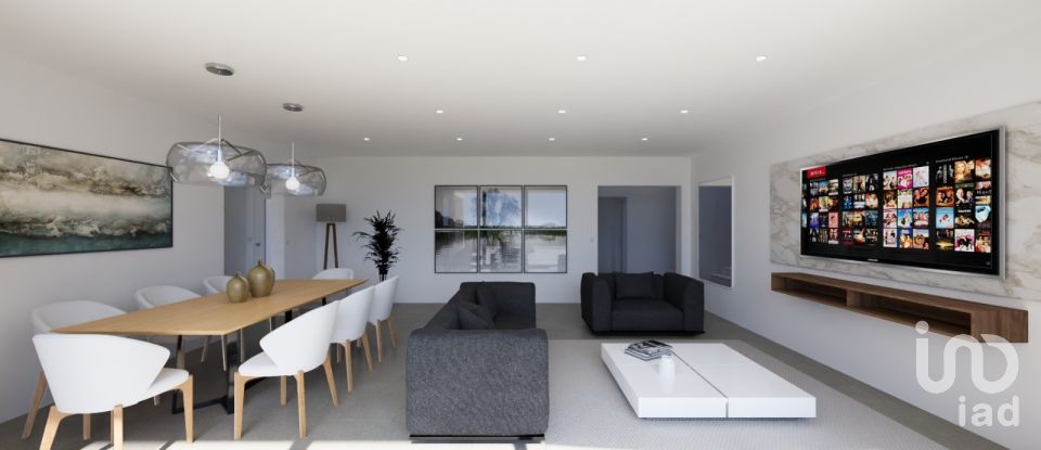 Moradia T3 em Albufeira e Olhos de Água de 300 m²