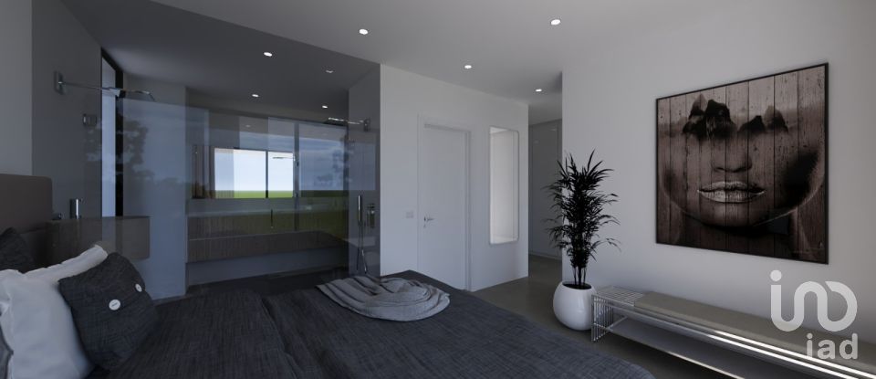 Moradia T3 em Albufeira e Olhos de Água de 300 m²