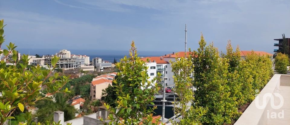 Appartement T2 à São Martinho de 98 m²