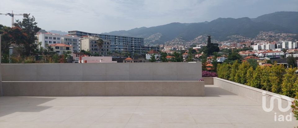 Appartement T2 à São Martinho de 98 m²