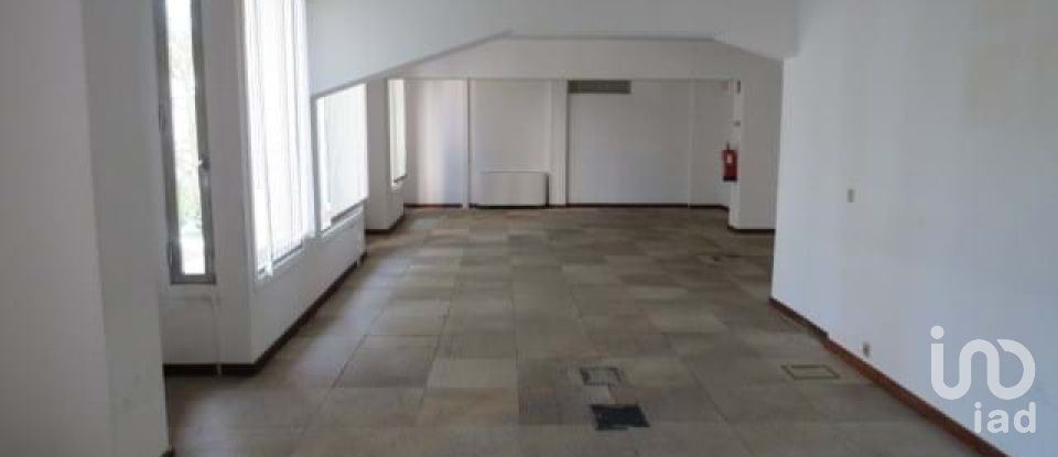 Boutique/Local commercial à Avenidas Novas de 771 m²