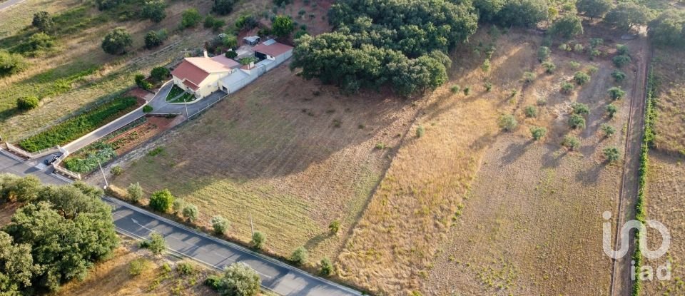 Terreno em Areias e Pias de 7 560 m²