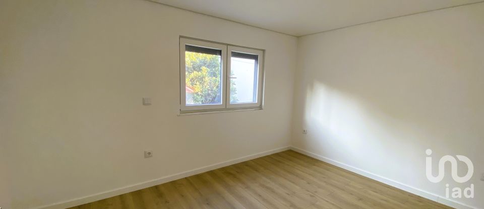 Moradia T2 em Alenquer (Santo Estêvão e Triana) de 84 m²