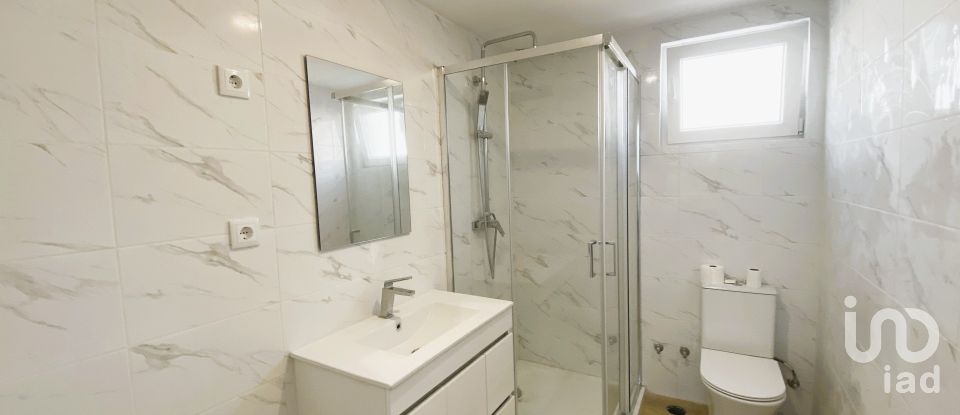 Moradia T2 em Alenquer (Santo Estêvão e Triana) de 84 m²