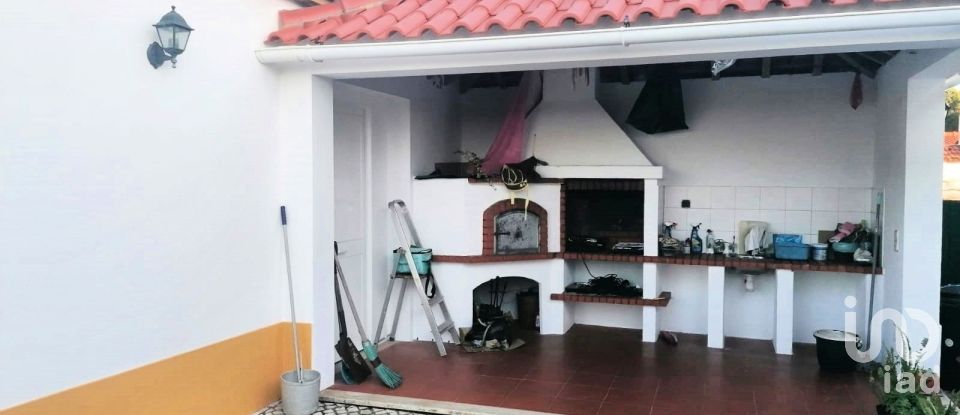 Moradia T3 em Sesimbra (Castelo) de 157 m²