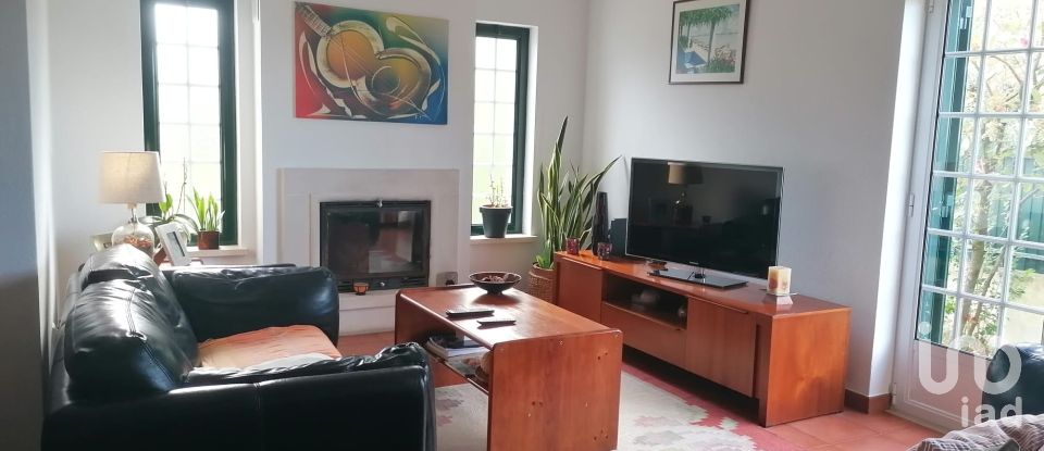 Moradia T3 em Sesimbra (Castelo) de 157 m²