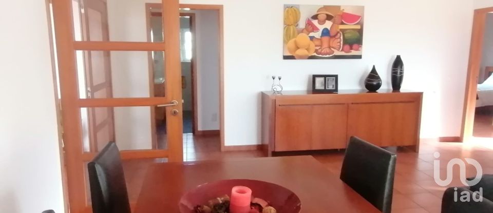 Moradia T3 em Sesimbra (Castelo) de 157 m²