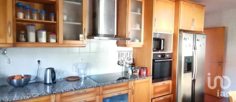 Moradia T3 em Sesimbra (Castelo) de 157 m²