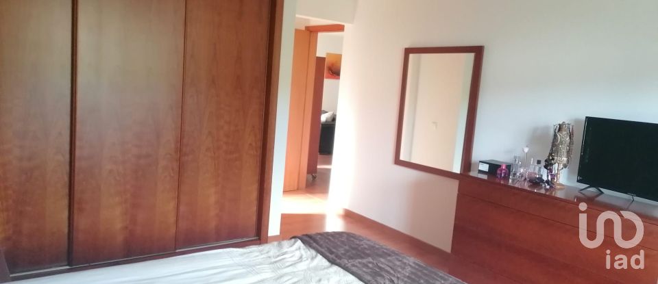 Moradia T3 em Sesimbra (Castelo) de 157 m²