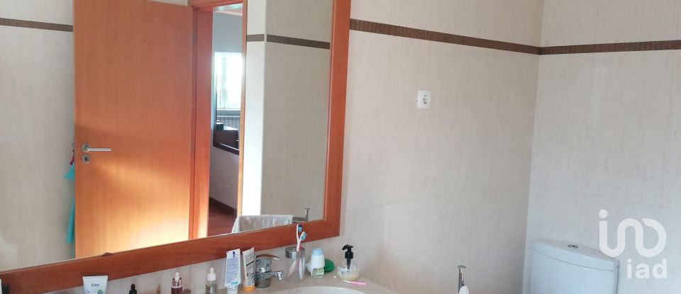 Moradia T3 em Sesimbra (Castelo) de 157 m²